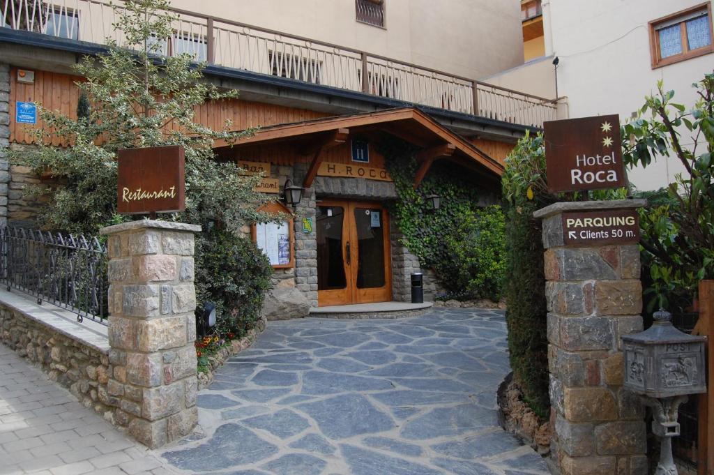 Hotel Roca Alp Exterior photo