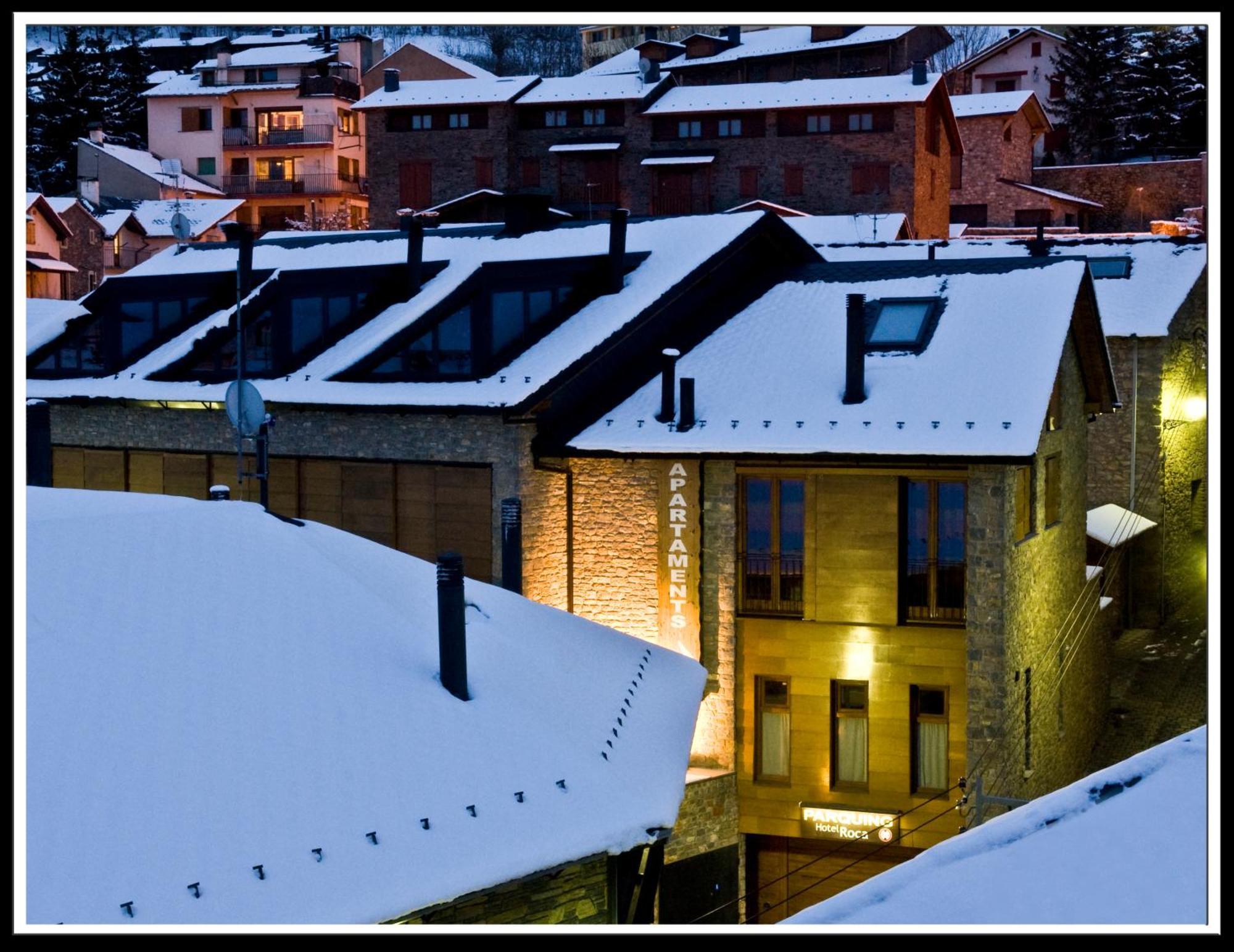 Hotel Roca Alp Exterior photo